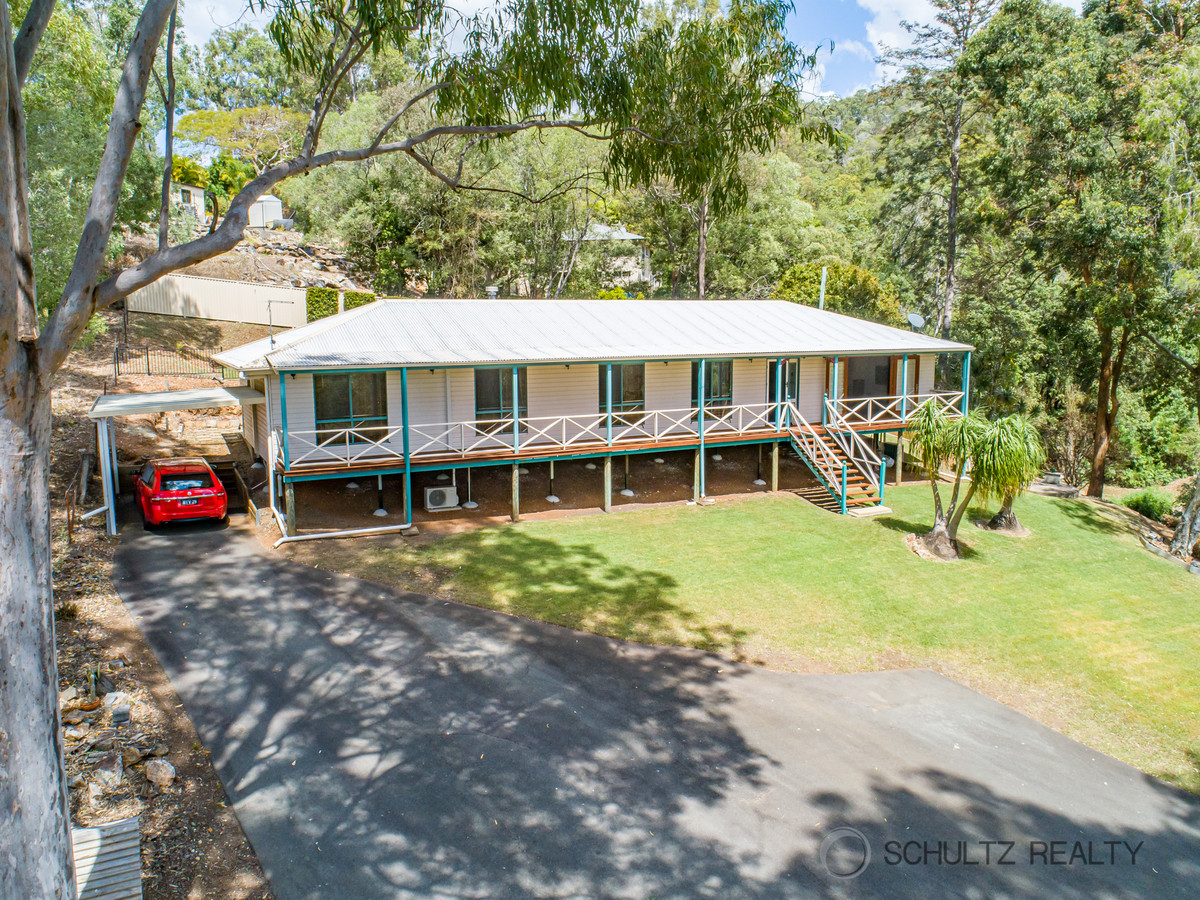 10-12 Hillview Crescent, Bahrs Scrub, Australia 4207, 4 Bedrooms Bedrooms, ,2 BathroomsBathrooms,House,For sale,Hillview Crescent,1249