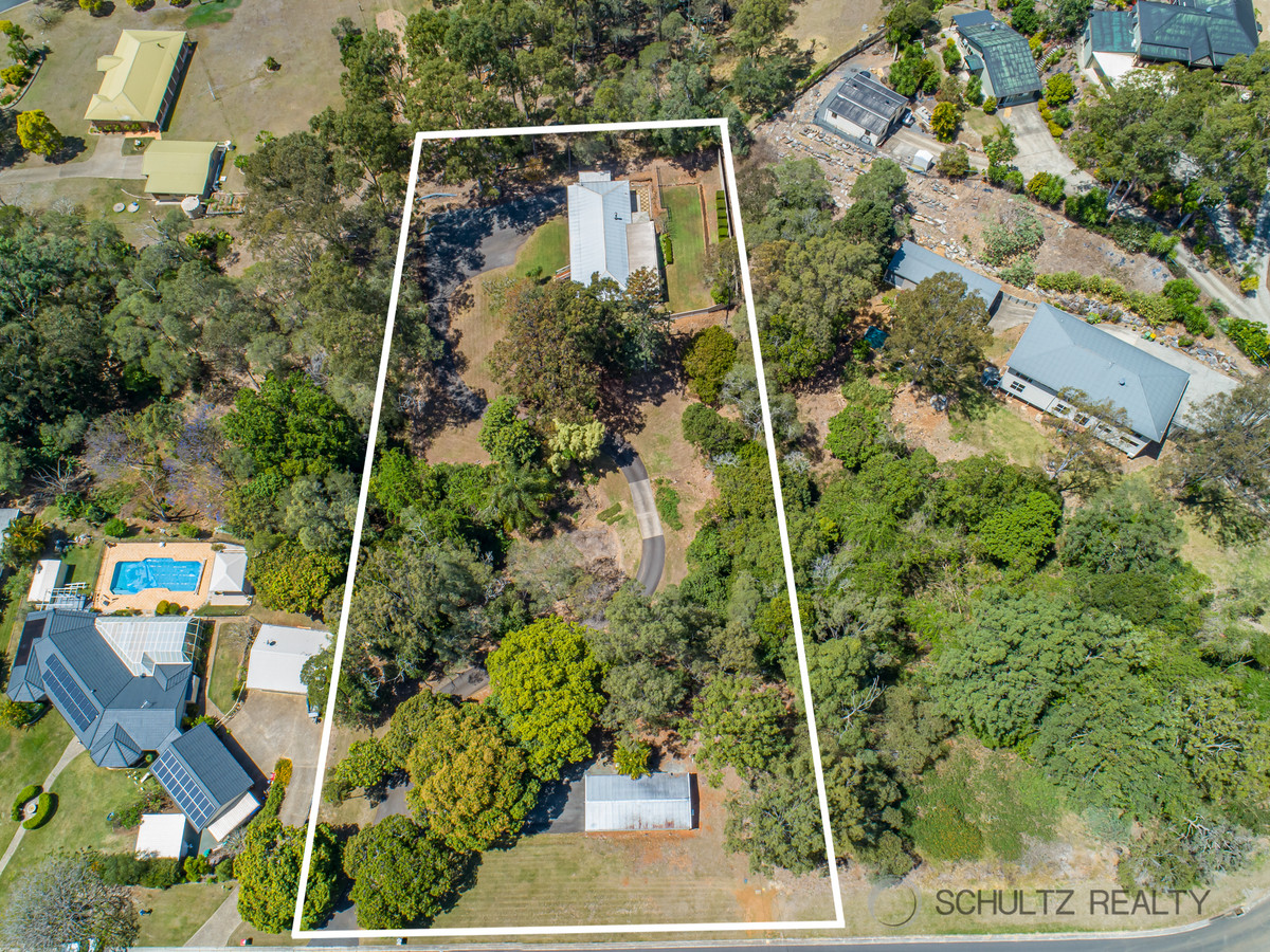 10-12 Hillview Crescent, Bahrs Scrub, Australia 4207, 4 Bedrooms Bedrooms, ,2 BathroomsBathrooms,House,For sale,Hillview Crescent,1249