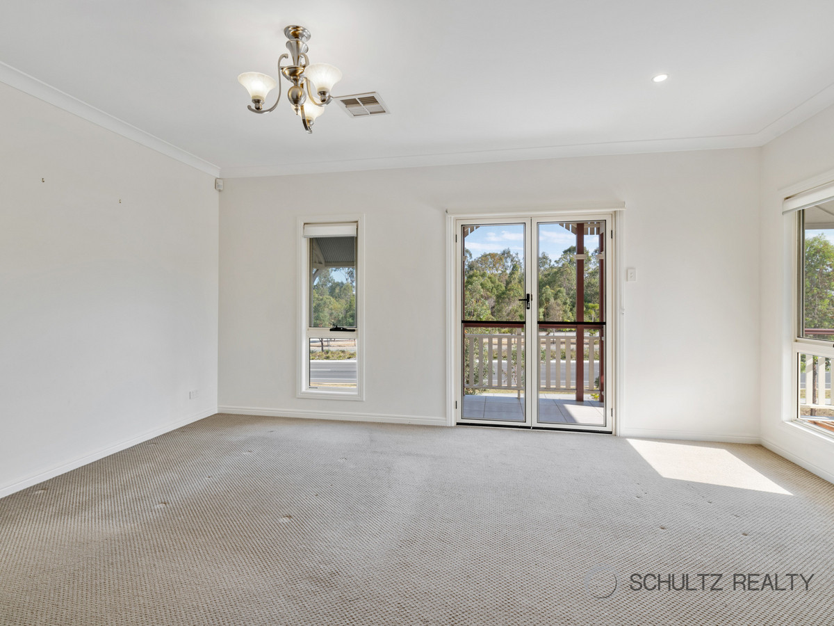4 Vantage Lane, Yarrabilba, Australia 4207, 4 Bedrooms Bedrooms, ,2 BathroomsBathrooms,House,Sold,Vantage Lane,1251
