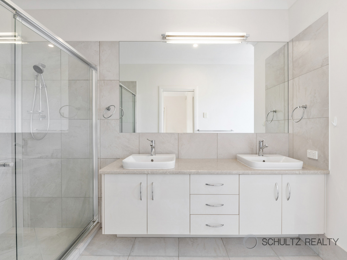 4 Vantage Lane, Yarrabilba, Australia 4207, 4 Bedrooms Bedrooms, ,2 BathroomsBathrooms,House,Sold,Vantage Lane,1251