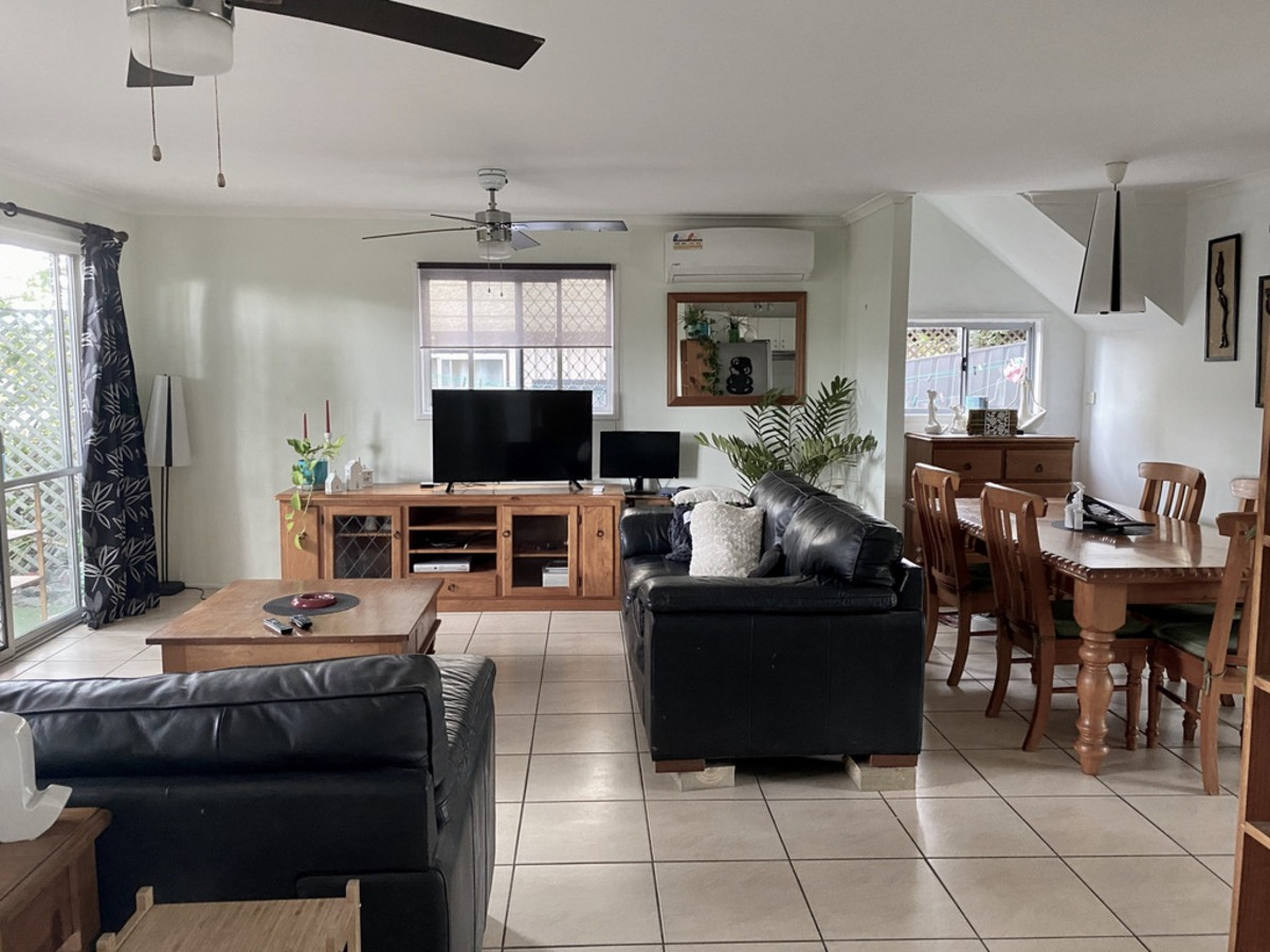 28 Chapman Drive, Beenleigh, Australia 4207, 4 Bedrooms Bedrooms, ,2 BathroomsBathrooms,House,Sold,Chapman Drive,1254