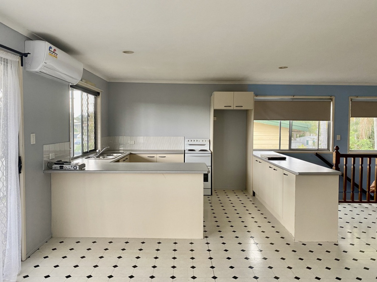 28 Chapman Drive, Beenleigh, Australia 4207, 4 Bedrooms Bedrooms, ,2 BathroomsBathrooms,House,Sold,Chapman Drive,1254
