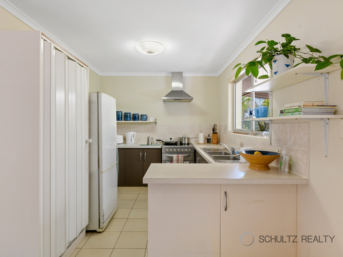 14 Schweitzer Street, Mount Warren Park, Australia 4207, 2 Bedrooms Bedrooms, ,1 BathroomBathrooms,House,Sold,Schweitzer Street,1255