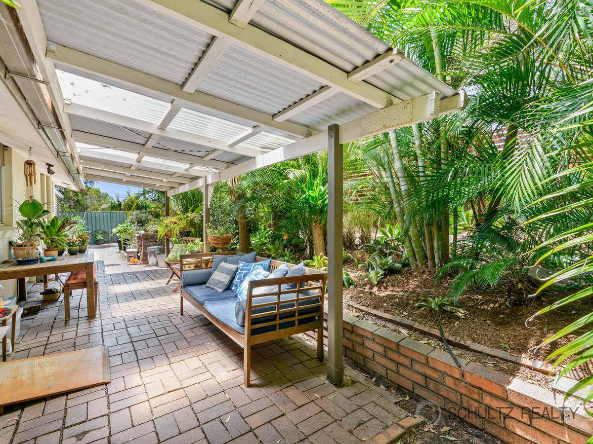 14 Schweitzer Street, Mount Warren Park, Australia 4207, 2 Bedrooms Bedrooms, ,1 BathroomBathrooms,House,Sold,Schweitzer Street,1255