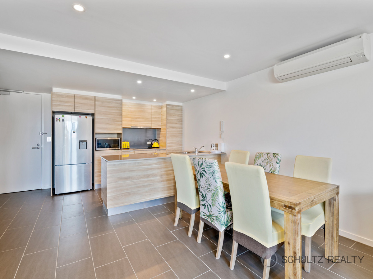 91 High Street, Southport, Australia 4215, 2 Bedrooms Bedrooms, ,2 BathroomsBathrooms,Apartment,Sold,High Street,1258