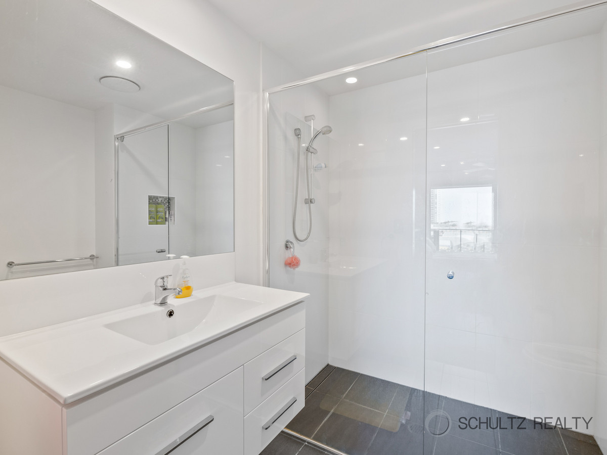 91 High Street, Southport, Australia 4215, 2 Bedrooms Bedrooms, ,2 BathroomsBathrooms,Apartment,Sold,High Street,1258