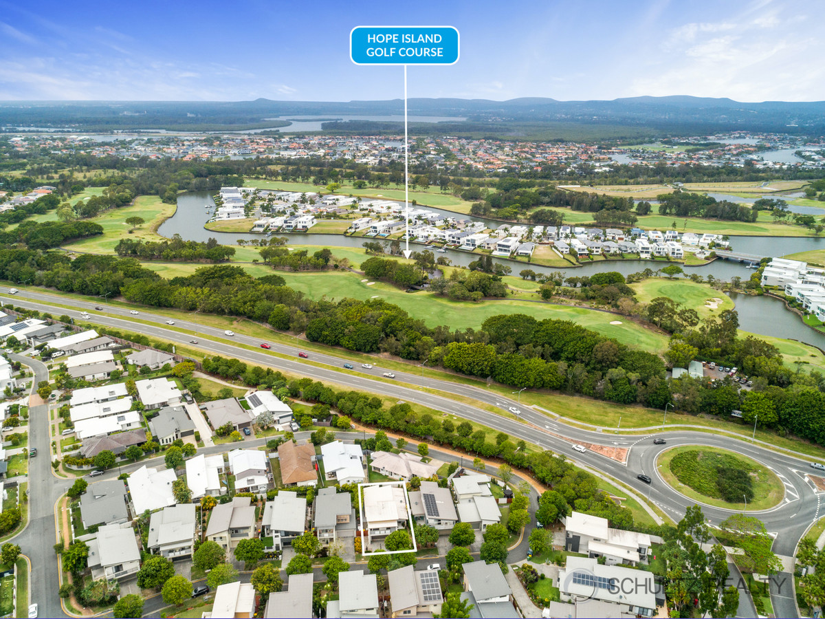 12 Galley Road, Hope Island, Australia 4212, 4 Bedrooms Bedrooms, ,2 BathroomsBathrooms,House,Sold,Galley Road,1257