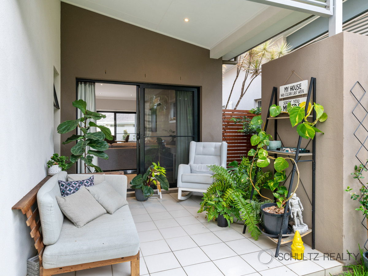 12 Galley Road, Hope Island, Australia 4212, 4 Bedrooms Bedrooms, ,2 BathroomsBathrooms,House,Sold,Galley Road,1257