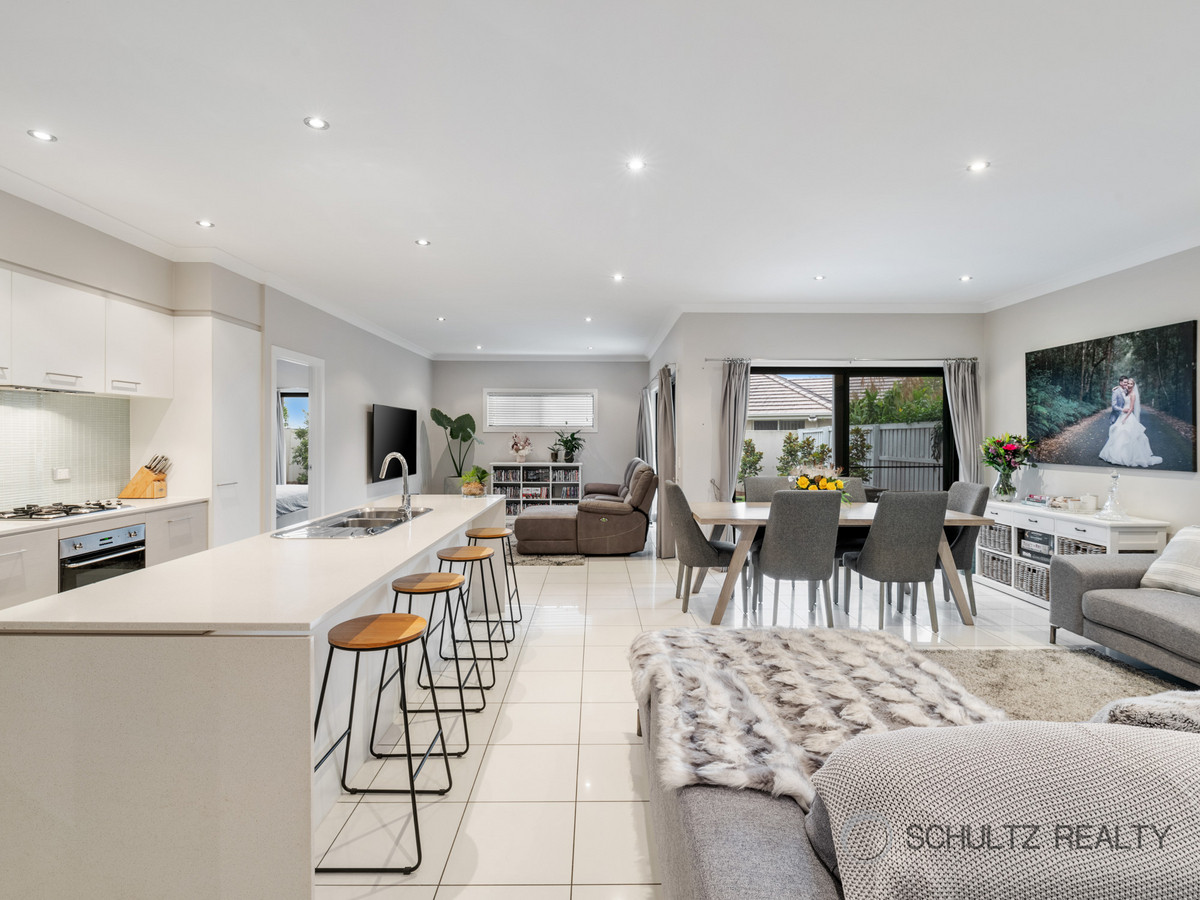 12 Galley Road, Hope Island, Australia 4212, 4 Bedrooms Bedrooms, ,2 BathroomsBathrooms,House,Sold,Galley Road,1257