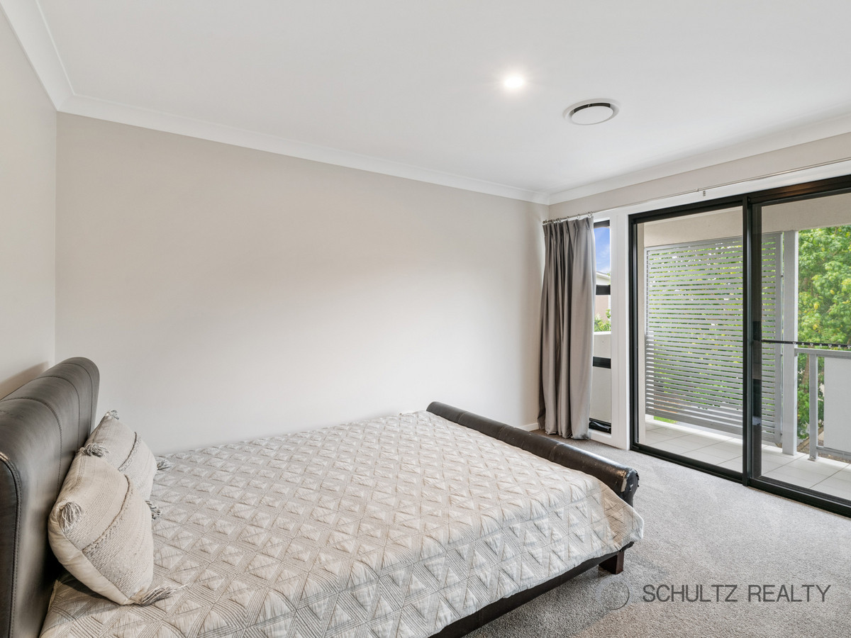 12 Galley Road, Hope Island, Australia 4212, 4 Bedrooms Bedrooms, ,2 BathroomsBathrooms,House,Sold,Galley Road,1257