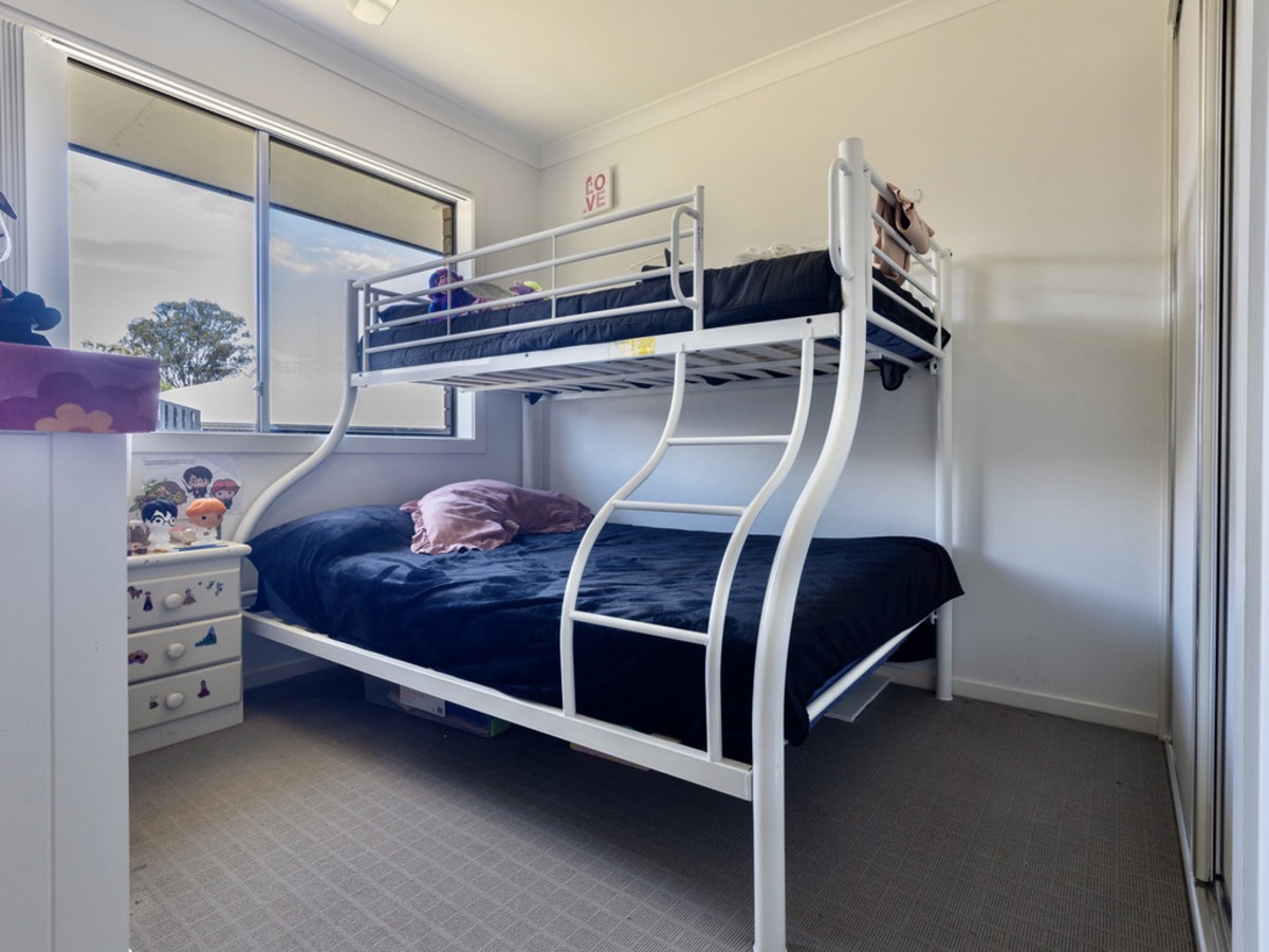 7 Skyline Circuit, Bahrs Scrub, Australia 4207, 4 Bedrooms Bedrooms, ,2 BathroomsBathrooms,House,For sale,Skyline Circuit,1262