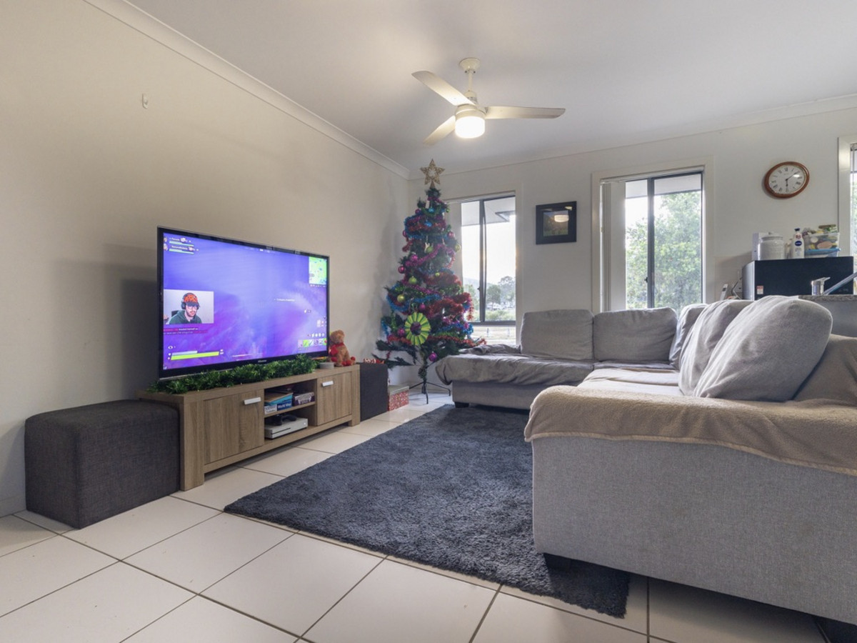 7 Skyline Circuit, Bahrs Scrub, Australia 4207, 4 Bedrooms Bedrooms, ,2 BathroomsBathrooms,House,For sale,Skyline Circuit,1262