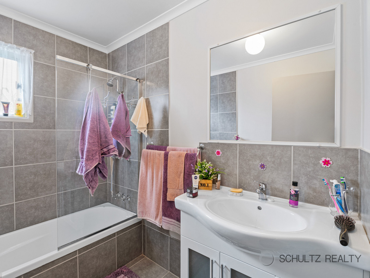 83 Lehmans Road, Beenleigh, Australia 4207, 3 Bedrooms Bedrooms, ,2 BathroomsBathrooms,House,For sale,Lehmans Road,1263