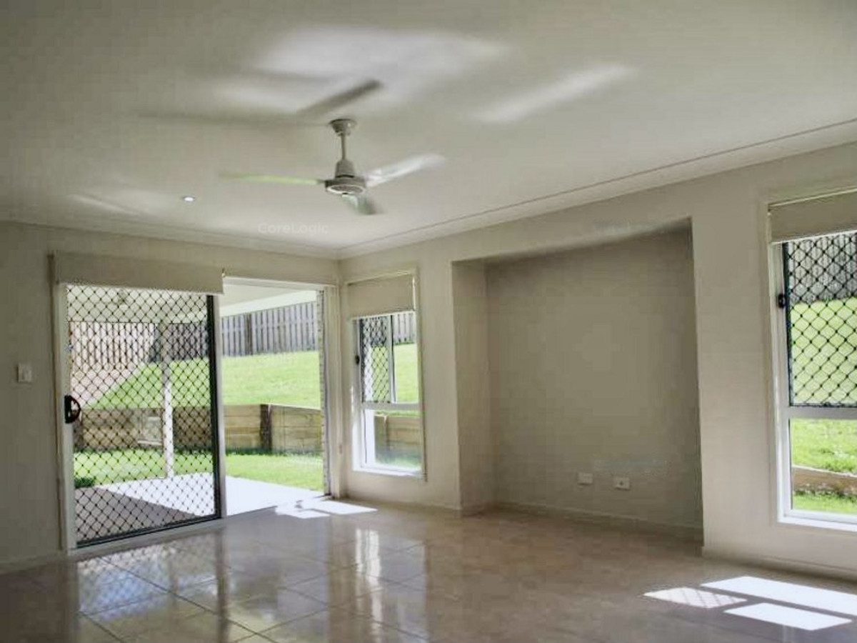39 Skyline Circuit, Bahrs Scrub, Australia 4207, 4 Bedrooms Bedrooms, ,2 BathroomsBathrooms,House,For sale,Skyline Circuit,1267