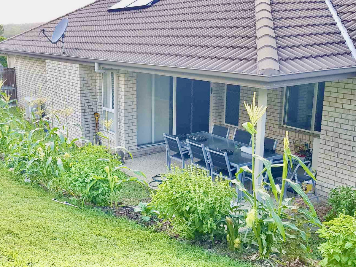 39 Skyline Circuit, Bahrs Scrub, Australia 4207, 4 Bedrooms Bedrooms, ,2 BathroomsBathrooms,House,For sale,Skyline Circuit,1267