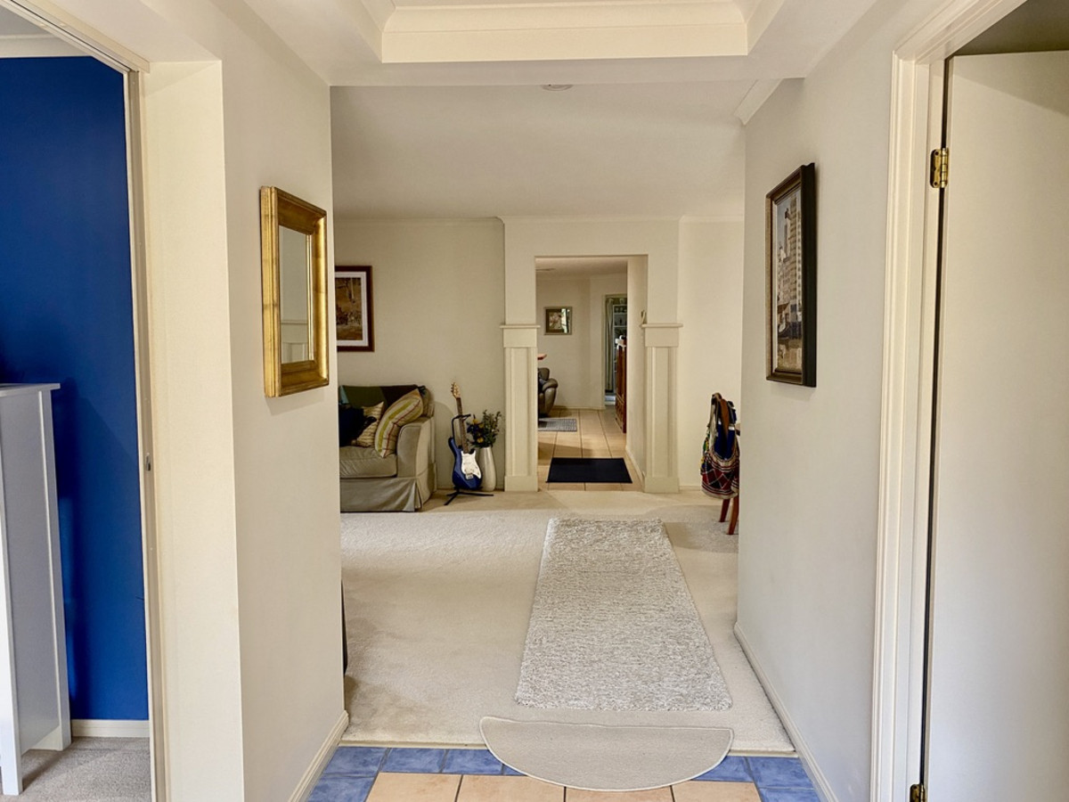 14 Forestglen Crescent, Bahrs Scrub, Australia 4207, 4 Bedrooms Bedrooms, ,2 BathroomsBathrooms,House,For sale,Forestglen Crescent,1269