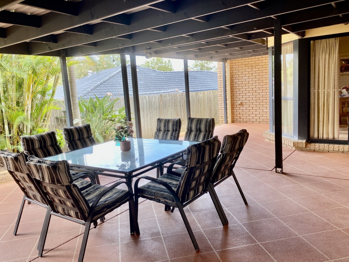 14 Forestglen Crescent, Bahrs Scrub, Australia 4207, 4 Bedrooms Bedrooms, ,2 BathroomsBathrooms,House,For sale,Forestglen Crescent,1269