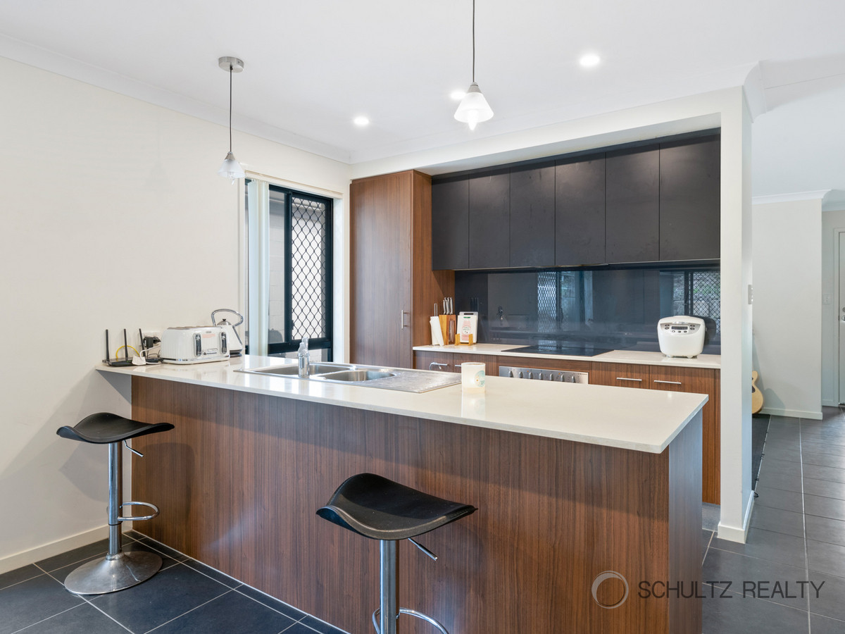 33 Meander Circuit, Holmview, Australia 4207, 4 Bedrooms Bedrooms, ,2 BathroomsBathrooms,House,For sale,Meander Circuit,1273