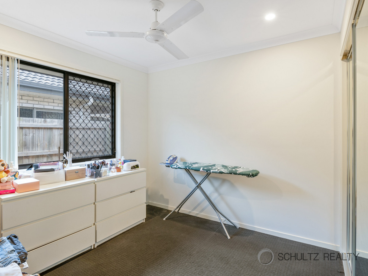 33 Meander Circuit, Holmview, Australia 4207, 4 Bedrooms Bedrooms, ,2 BathroomsBathrooms,House,For sale,Meander Circuit,1273
