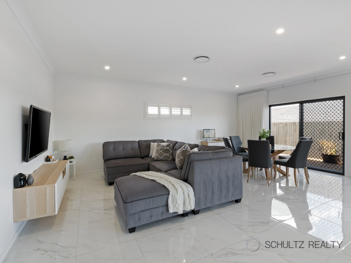 1 Bronzewing Circuit, Bahrs Scrub, Australia 4207, 4 Bedrooms Bedrooms, ,2 BathroomsBathrooms,House,Sold,Bronzewing Circuit,1276
