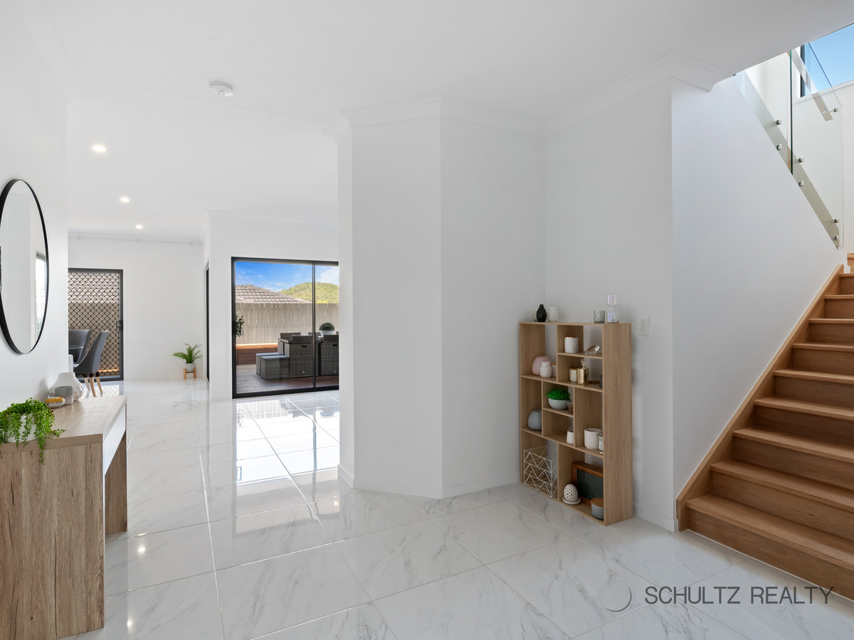 1 Bronzewing Circuit, Bahrs Scrub, Australia 4207, 4 Bedrooms Bedrooms, ,2 BathroomsBathrooms,House,Sold,Bronzewing Circuit,1276