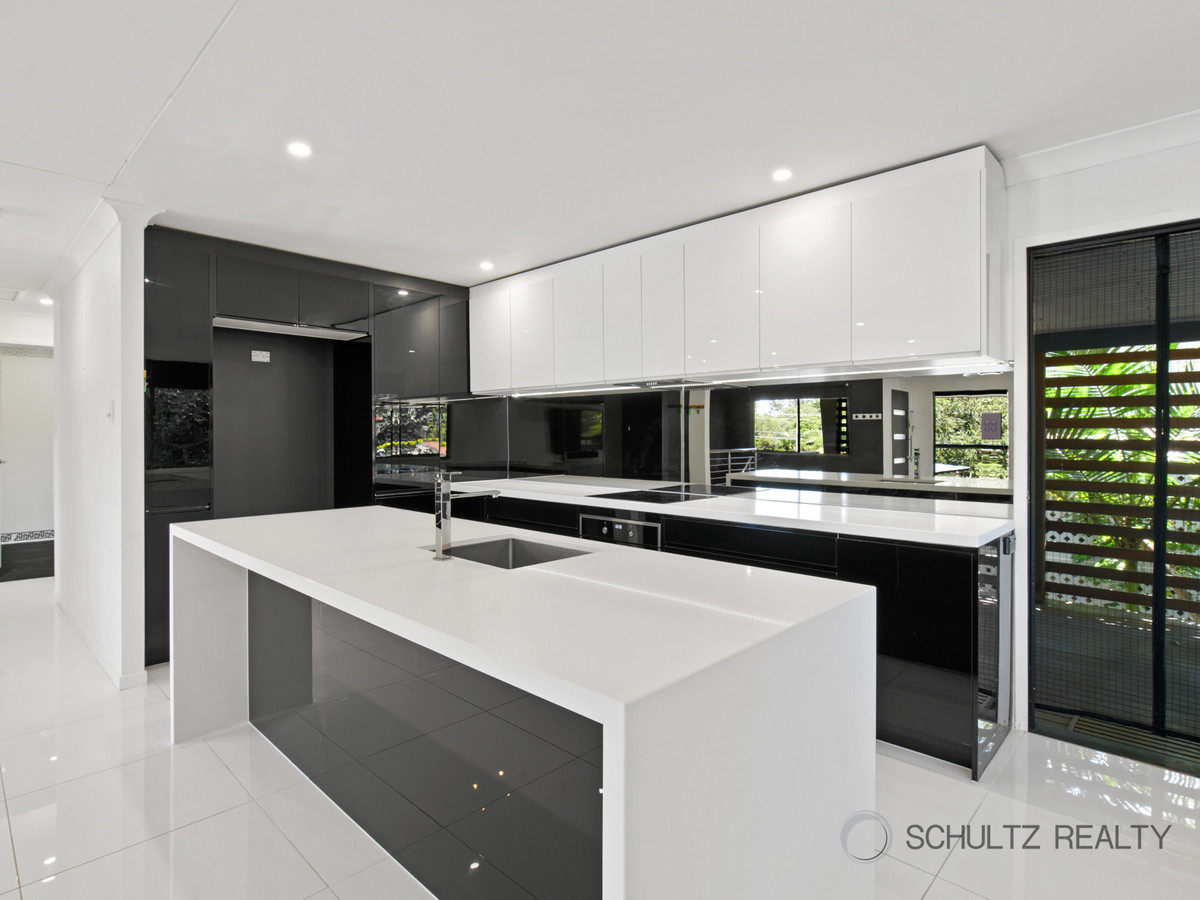 9 Trinette Street, Shailer Park, Australia 4128, 4 Bedrooms Bedrooms, ,2 BathroomsBathrooms,House,For sale,Trinette Street,1279