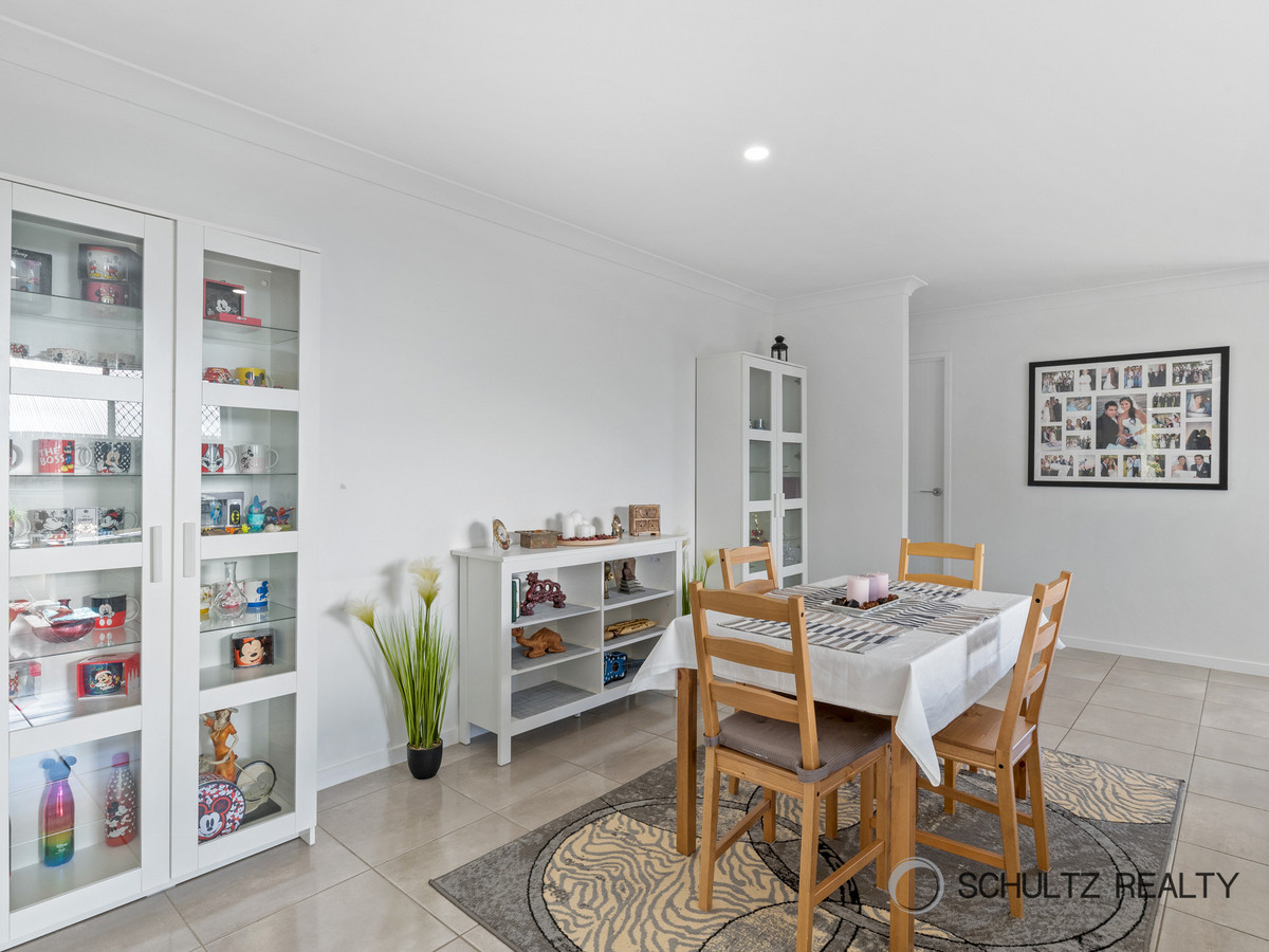4 Gossan Circuit, Yarrabilba, Australia 4207, 4 Bedrooms Bedrooms, ,2 BathroomsBathrooms,House,For sale,Gossan Circuit,1285
