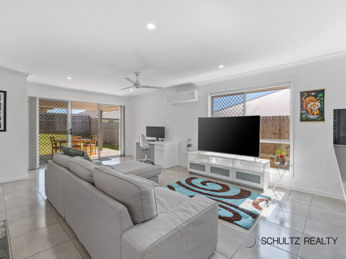 4 Gossan Circuit, Yarrabilba, Australia 4207, 4 Bedrooms Bedrooms, ,2 BathroomsBathrooms,House,For sale,Gossan Circuit,1285