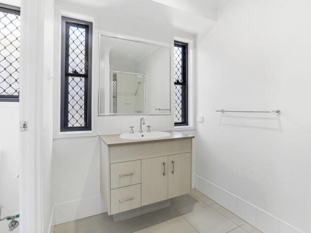 37 Breezeway Drive, Bahrs Scrub, Australia 4207, 4 Bedrooms Bedrooms, ,2 BathroomsBathrooms,House,For sale,Breezeway Drive,1286
