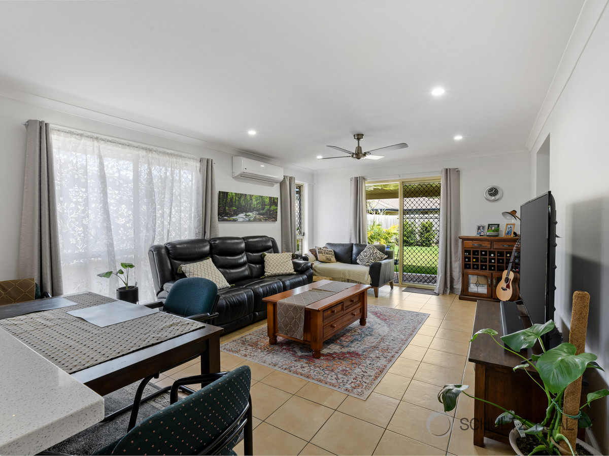 32 Pepper Tree Drive, Holmview, Australia 4207, 3 Bedrooms Bedrooms, ,2 BathroomsBathrooms,House,For sale,Pepper Tree Drive,1288