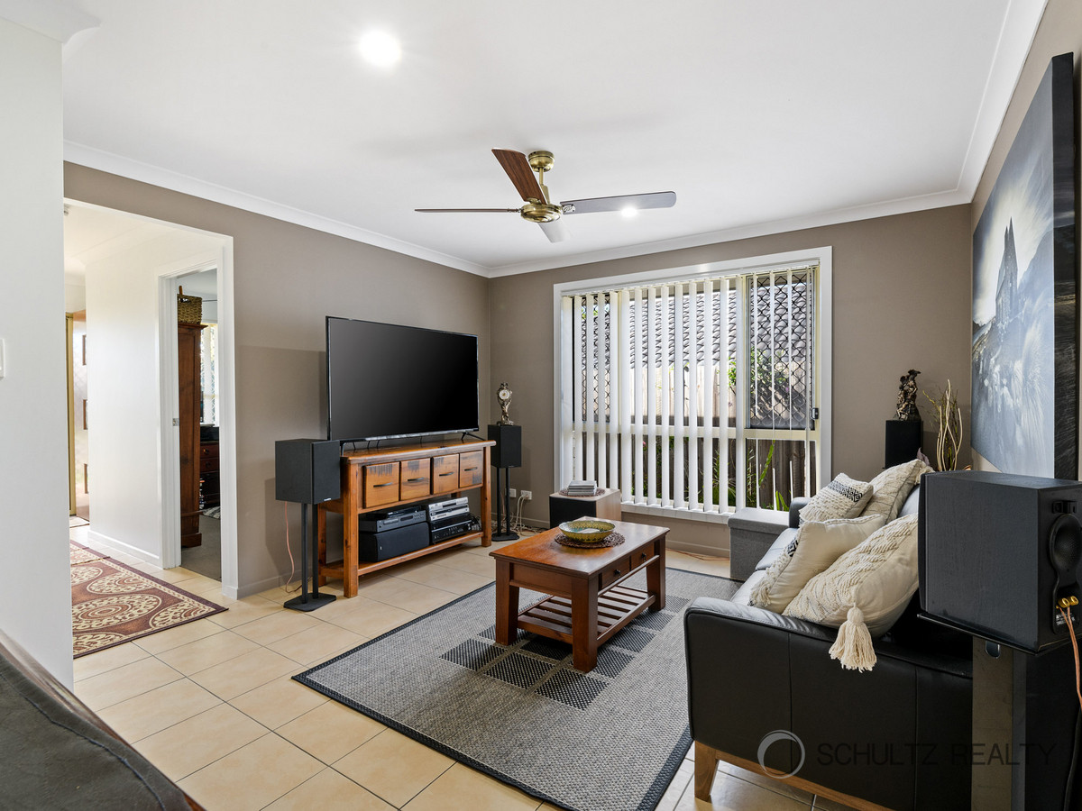 32 Pepper Tree Drive, Holmview, Australia 4207, 3 Bedrooms Bedrooms, ,2 BathroomsBathrooms,House,For sale,Pepper Tree Drive,1288
