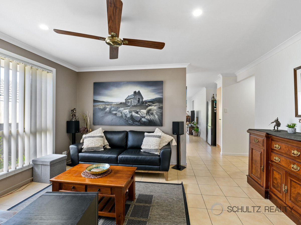 32 Pepper Tree Drive, Holmview, Australia 4207, 3 Bedrooms Bedrooms, ,2 BathroomsBathrooms,House,For sale,Pepper Tree Drive,1288