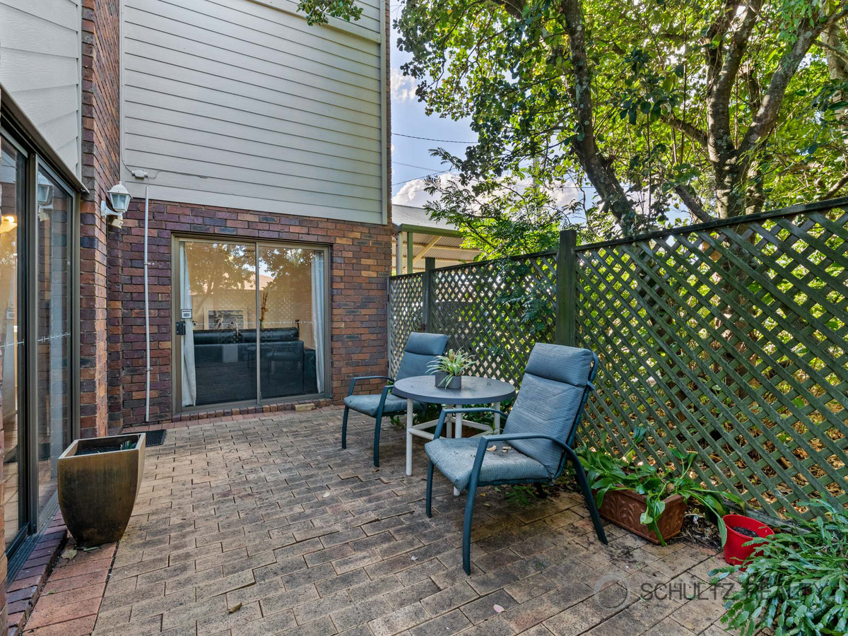 24 Grehan Crescent, Mount Warren Park, Australia 4207, 3 Bedrooms Bedrooms, ,1 BathroomBathrooms,House,For sale,Grehan Crescent,1307