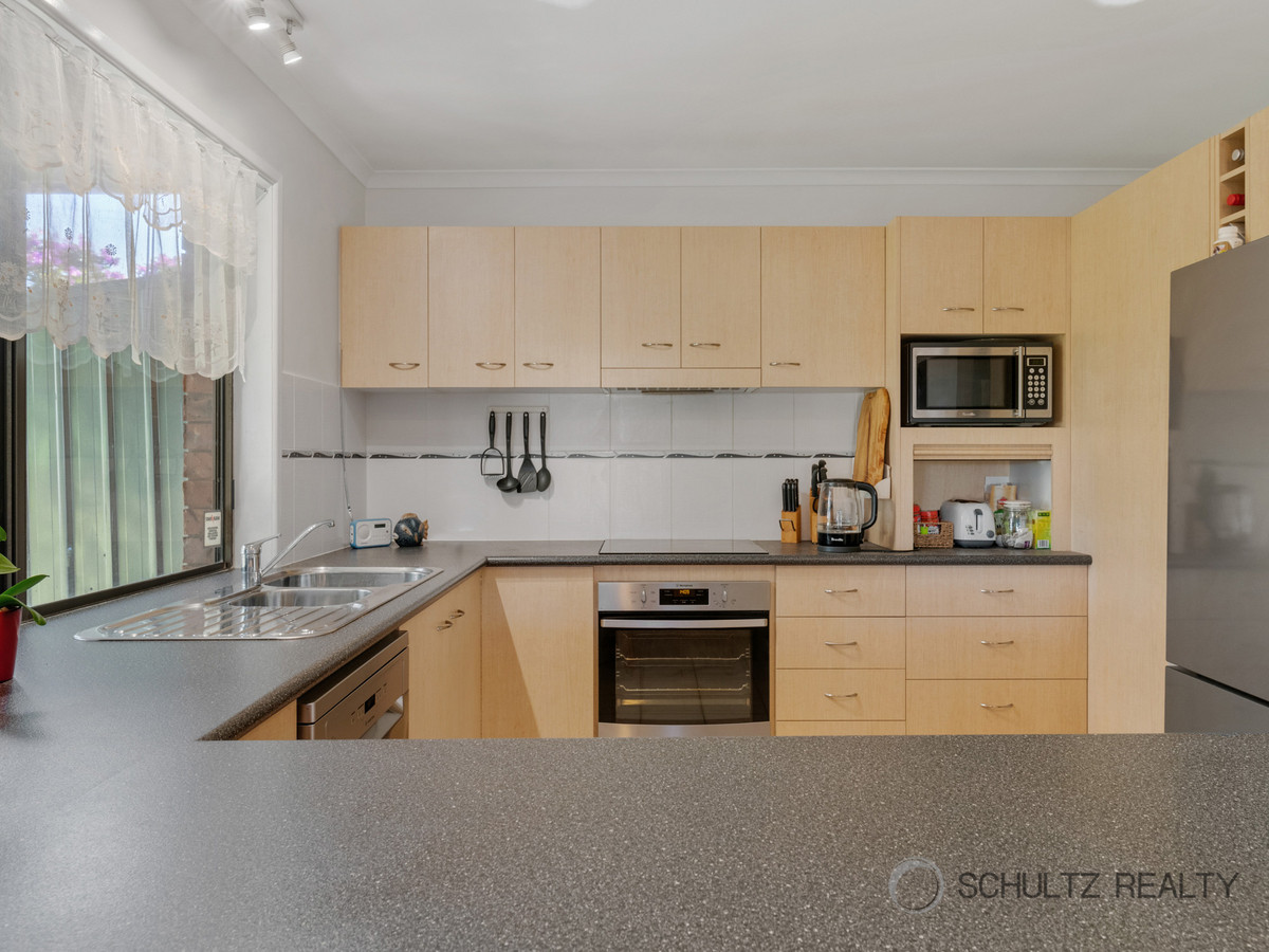 24 Grehan Crescent, Mount Warren Park, Australia 4207, 3 Bedrooms Bedrooms, ,1 BathroomBathrooms,House,For sale,Grehan Crescent,1307