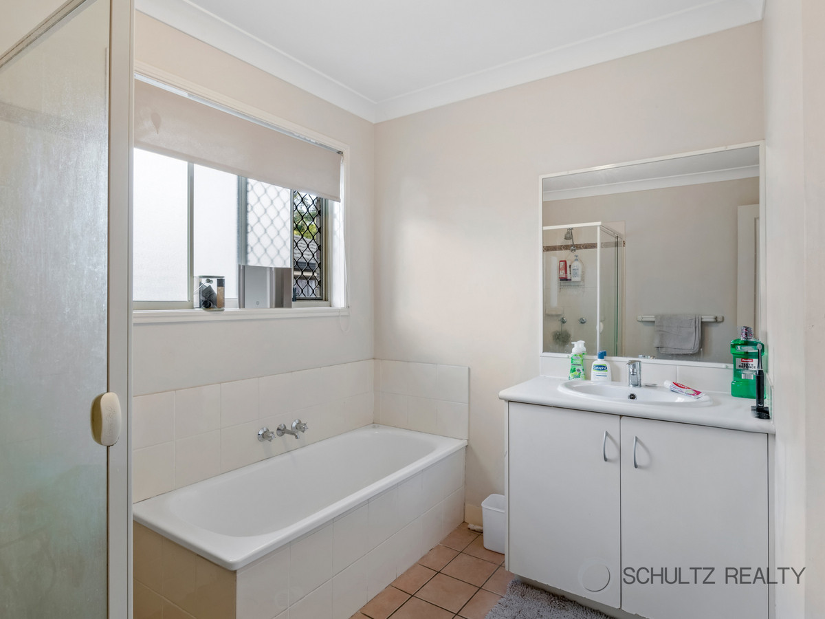 16 Park Lane, Bahrs Scrub, Australia 4207, 4 Bedrooms Bedrooms, ,3 BathroomsBathrooms,House,For sale,Park Lane,1302