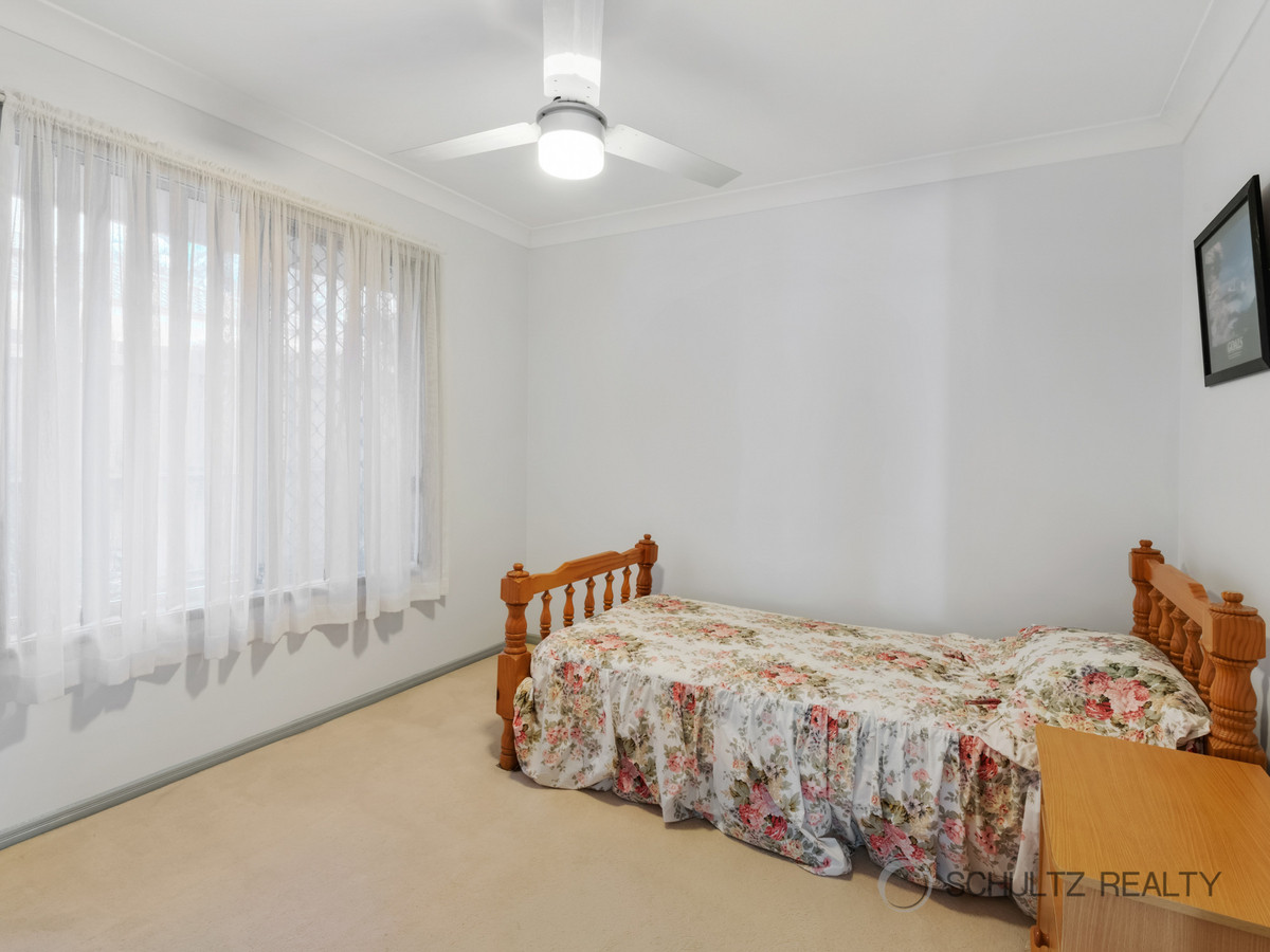 23 Forestglen Crescent, Bahrs Scrub, Australia 4207, 4 Bedrooms Bedrooms, ,2 BathroomsBathrooms,House,For sale,Forestglen Crescent,1301