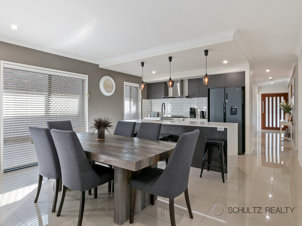7 Greenshank Drive, Bahrs Scrub, Australia 4207, 3 Bedrooms Bedrooms, ,2 BathroomsBathrooms,House,For sale,Greenshank Drive,1303