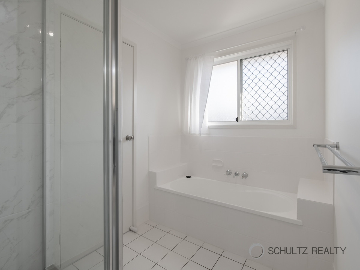 17 Copperfield Dve, Eagleby, Australia 4207, 3 Bedrooms Bedrooms, ,1 BathroomBathrooms,House,For sale,Copperfield Dve,1305