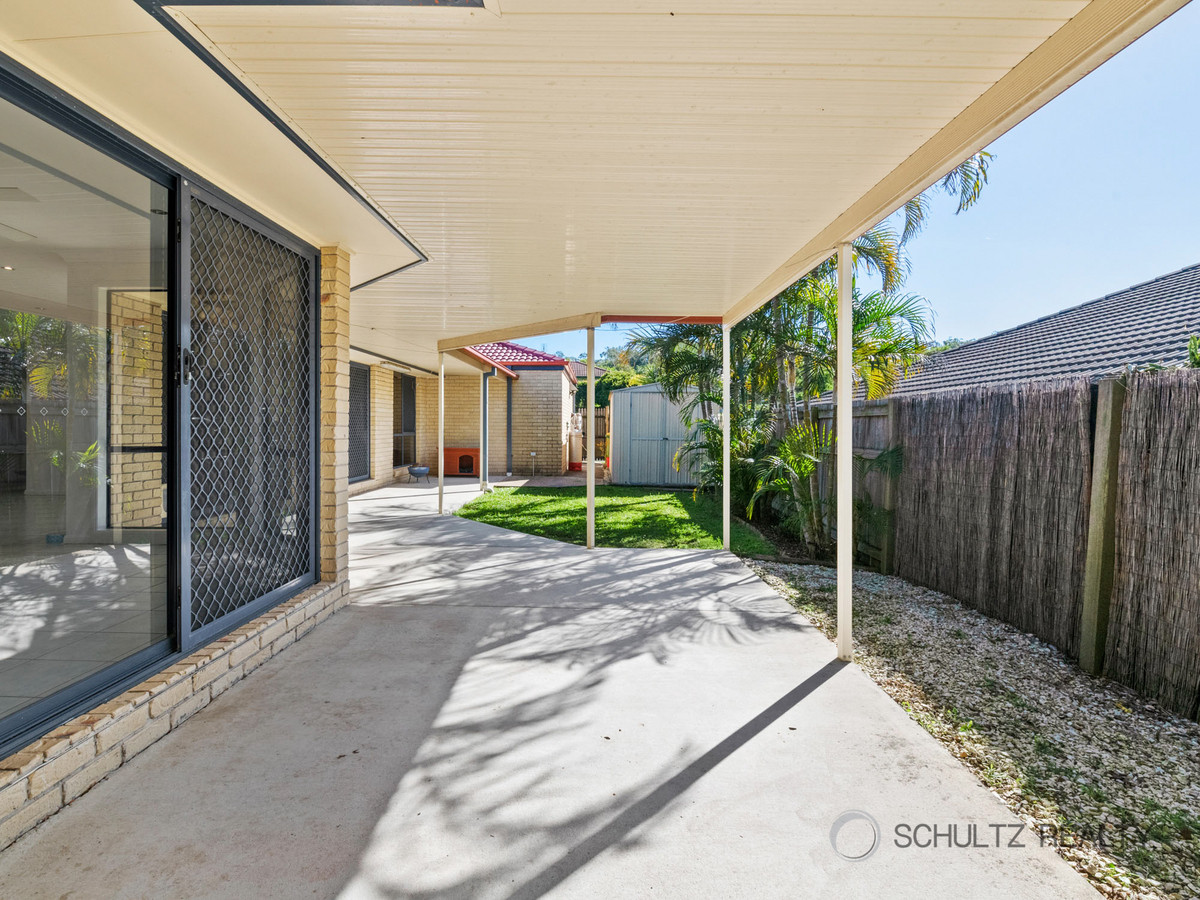 40 Mountain View Crescent, Mount Warren Park, Australia 4207, 4 Bedrooms Bedrooms, ,2 BathroomsBathrooms,House,For sale,Mountain View Crescent,1309