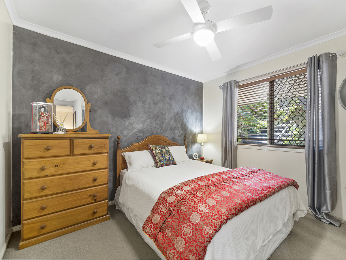 262 Mount Warren Boulevard, Mount Warren Park, Australia 4207, 4 Bedrooms Bedrooms, ,2 BathroomsBathrooms,House,For sale,Mount Warren Boulevard,1310