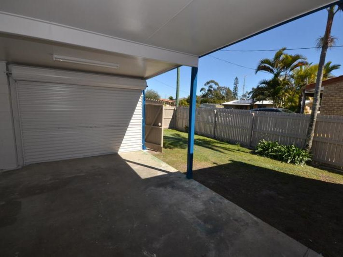  Pet Friendly 3 Bedroom Unit!