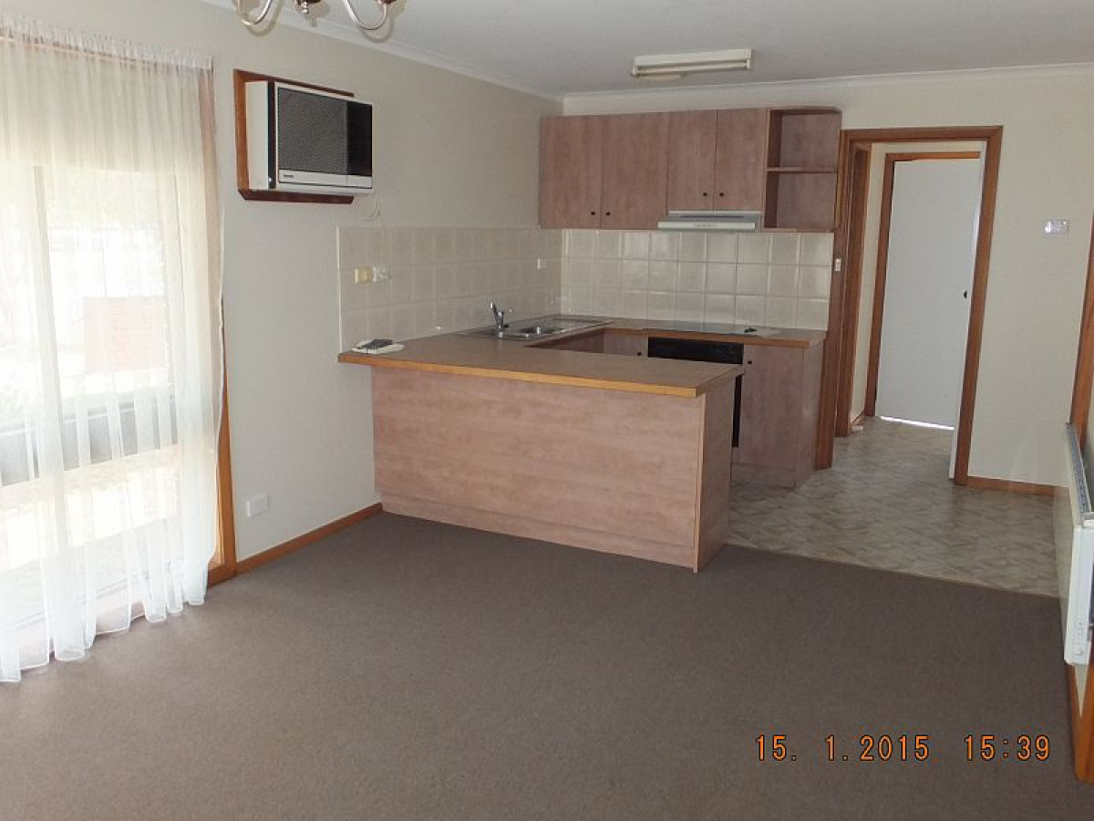 TWO BEDROOM UNIT Kevin Hicks Real Estate