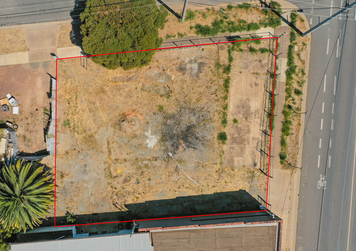 High exposure location Kevin Hicks Real Estate