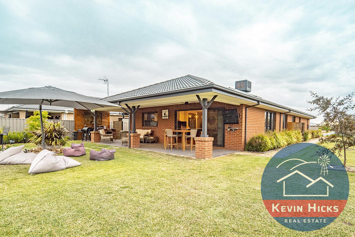 Perfect Retirement Location Kevin Hicks Real Estate