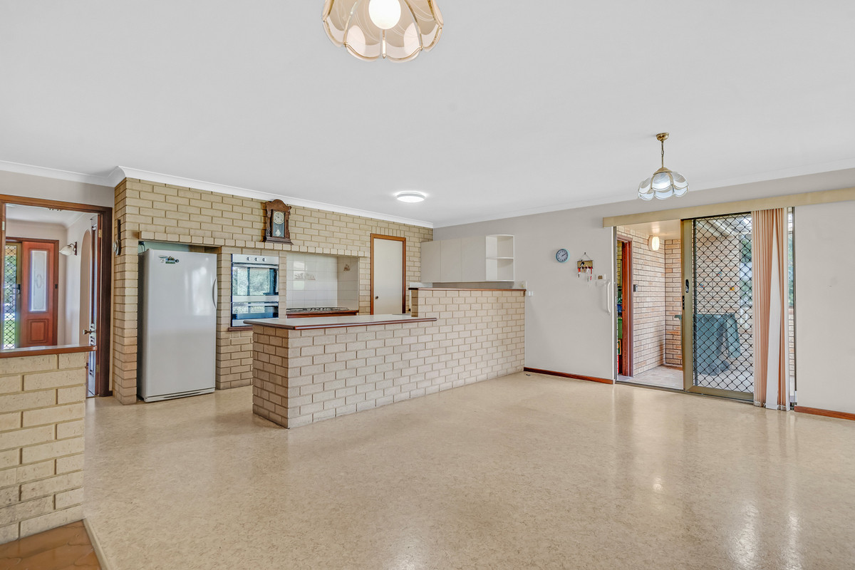  SET DATE SALE SUITS BUYERS ABOVE 950,000