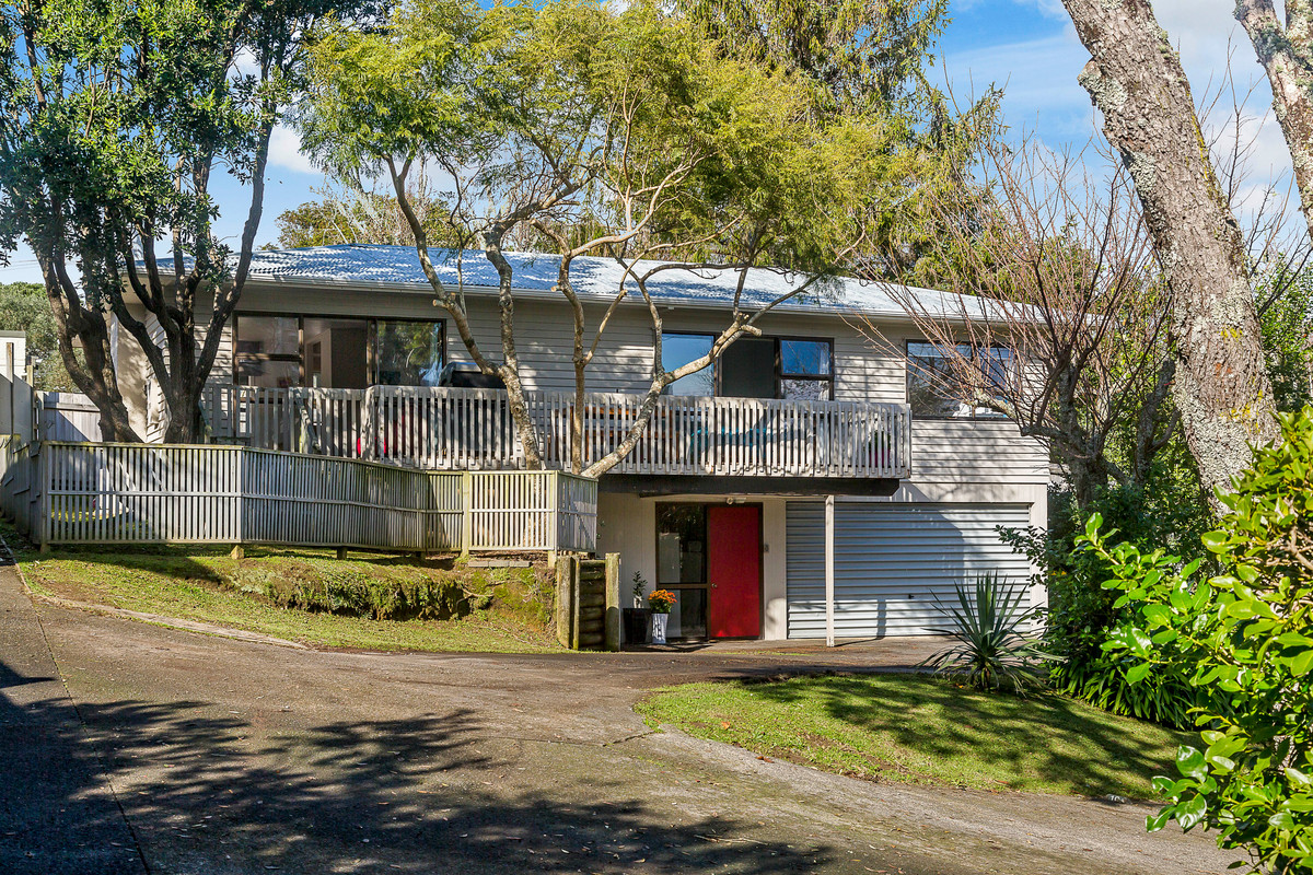 10 Bracken Avenue, Takapuna, North Shore City, Auckland 0620 Michael