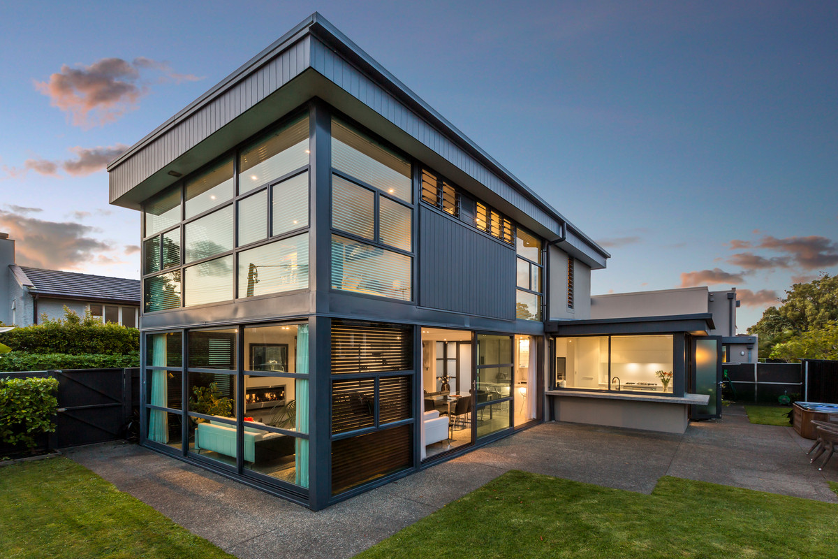 4a Norwood Road, Bayswater, North Shore City, Auckland 0622 Michael