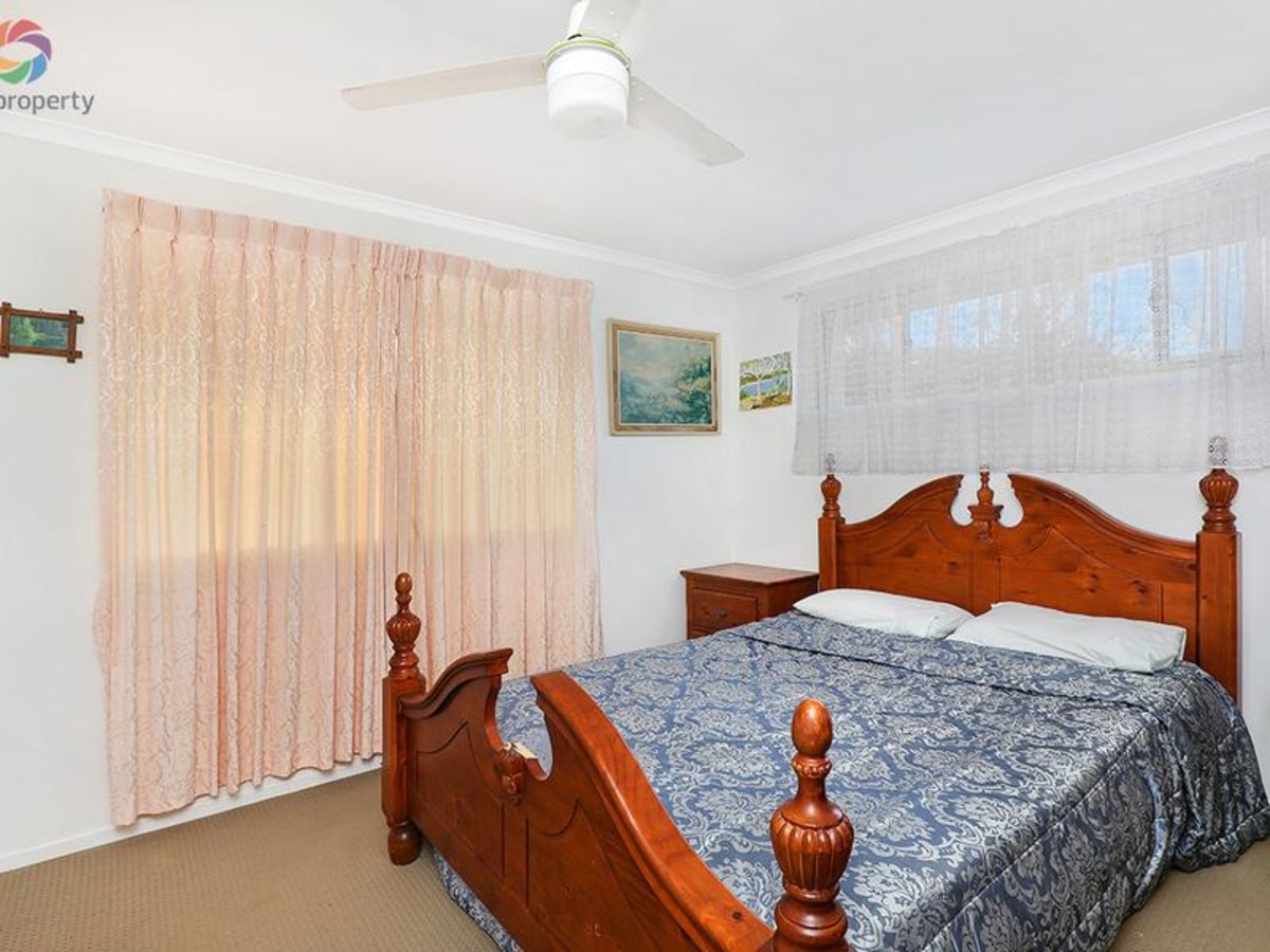 Under Contract - Entry Level Beachside Warana | ilookproperty