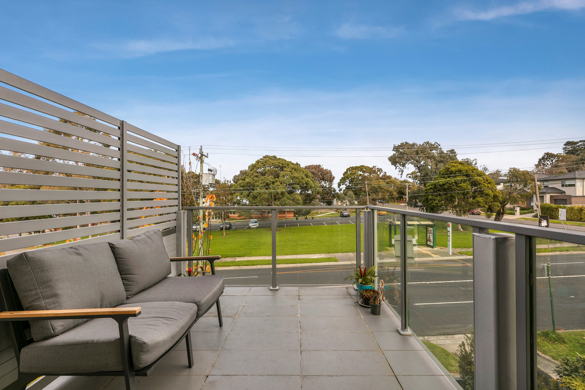 2019's GOLDEN OPPORTUNITY TO INVEST WITHIN BOX HILL HIGH SCHOOL ZONE IN