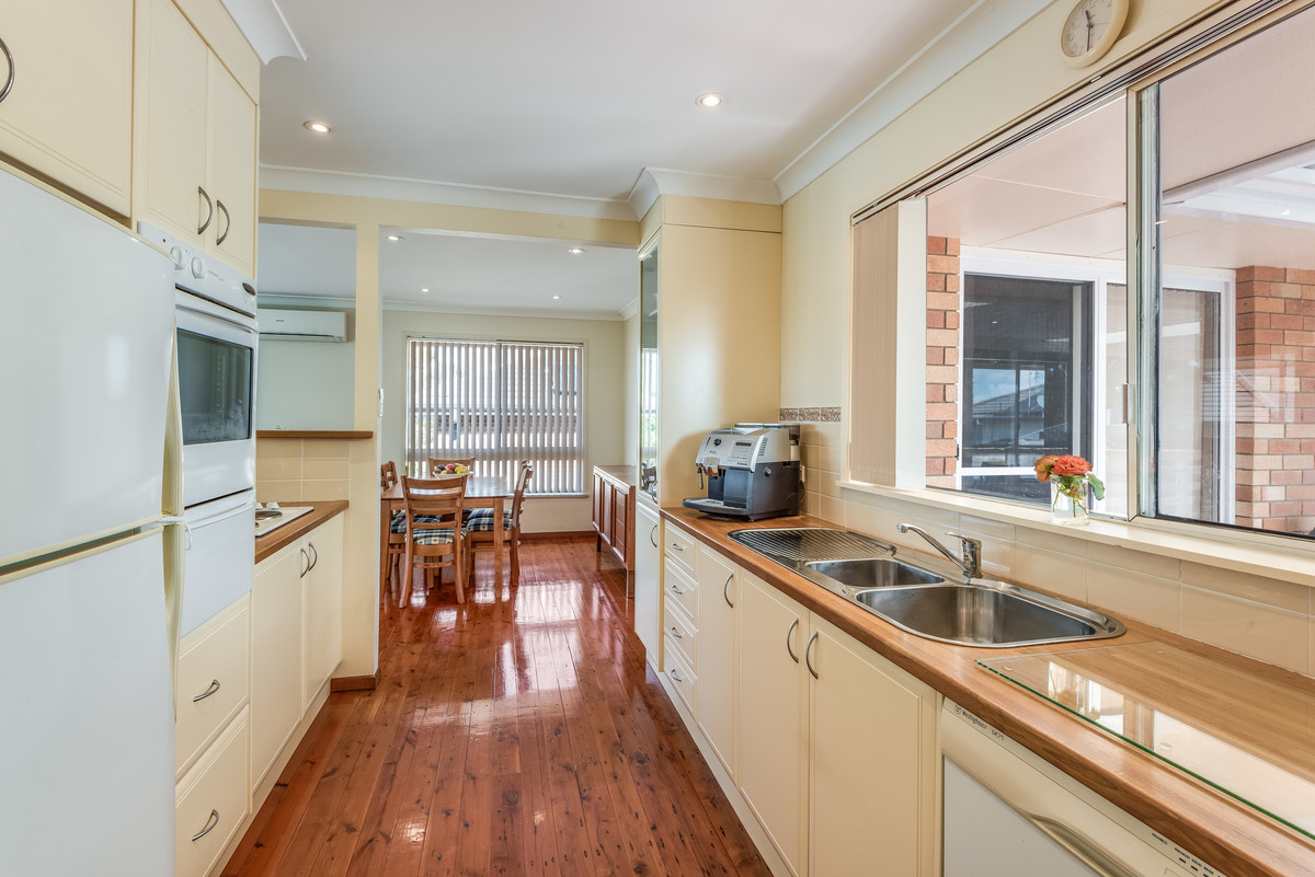 SOLD by Brendon Cooke & Amelia McMahon Property Central